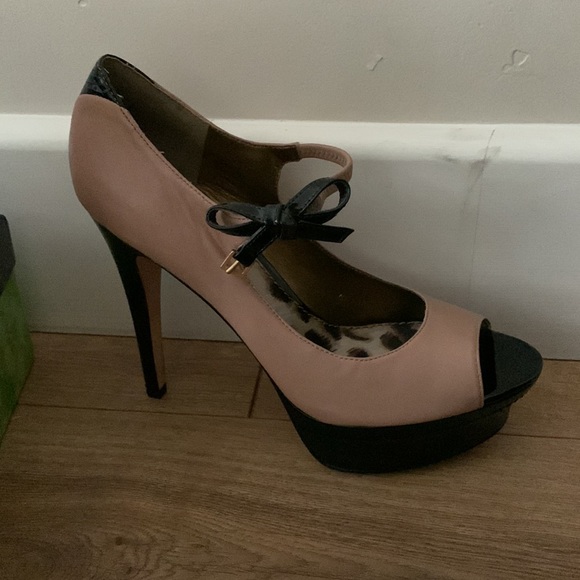 New SAM EDELMAN Jewel Bow Peep Toe Heel Nude - Picture 5 of 8